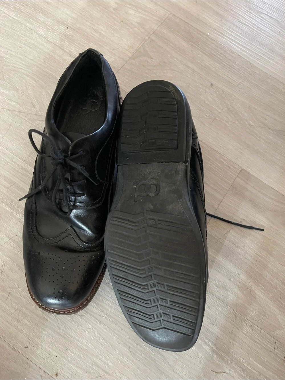 Men's Black Leather Wingtip Derby Dress Shoes